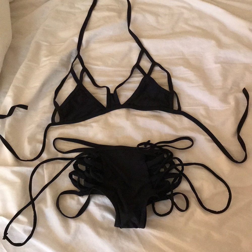 Black high waisted bikini